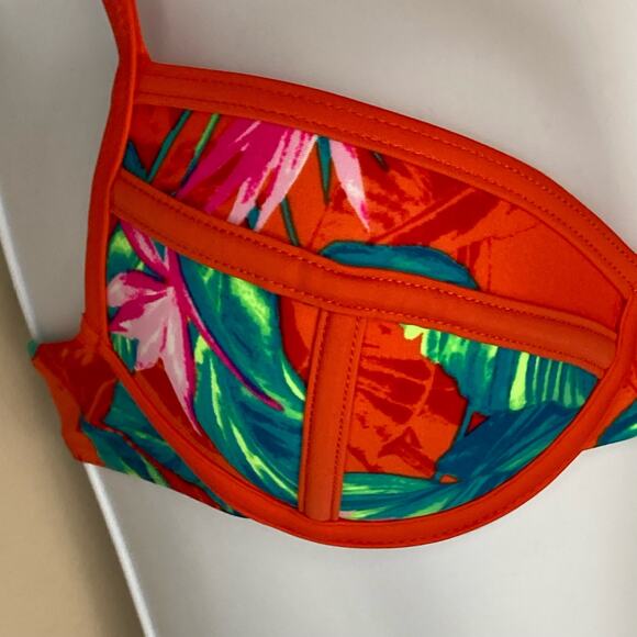 NWT Xhilaration Bralette Push Up Bikini Top Tropical Print Underwire Back XS - Picture 4 of 14